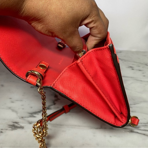 Michael Kors Wallet on Chain - Picture 9 of 10